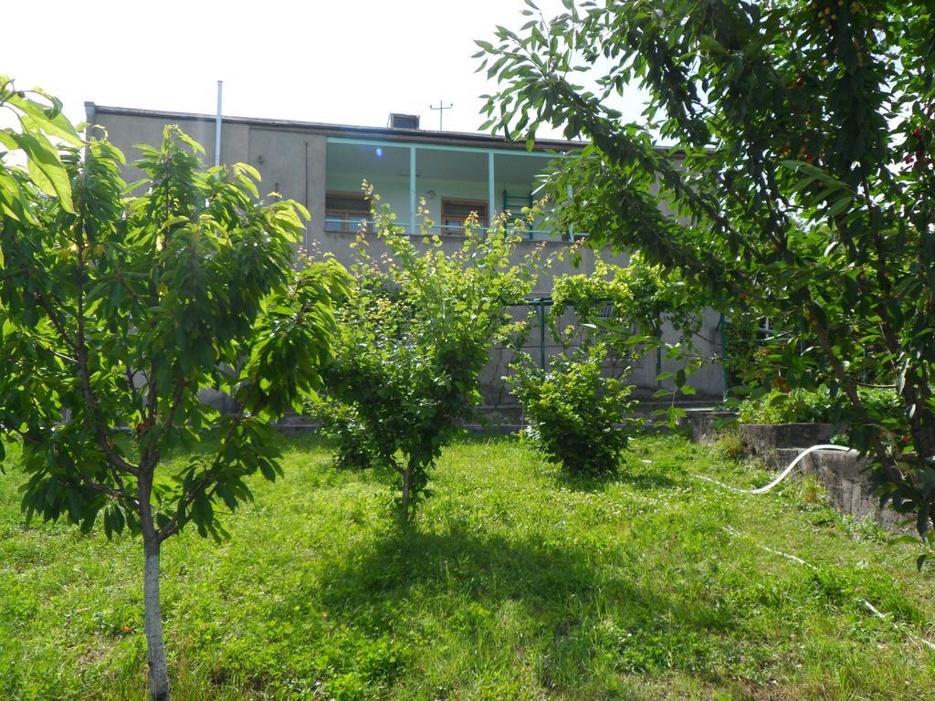 Guest House Nataly Yeghegnadzor Luaran gambar