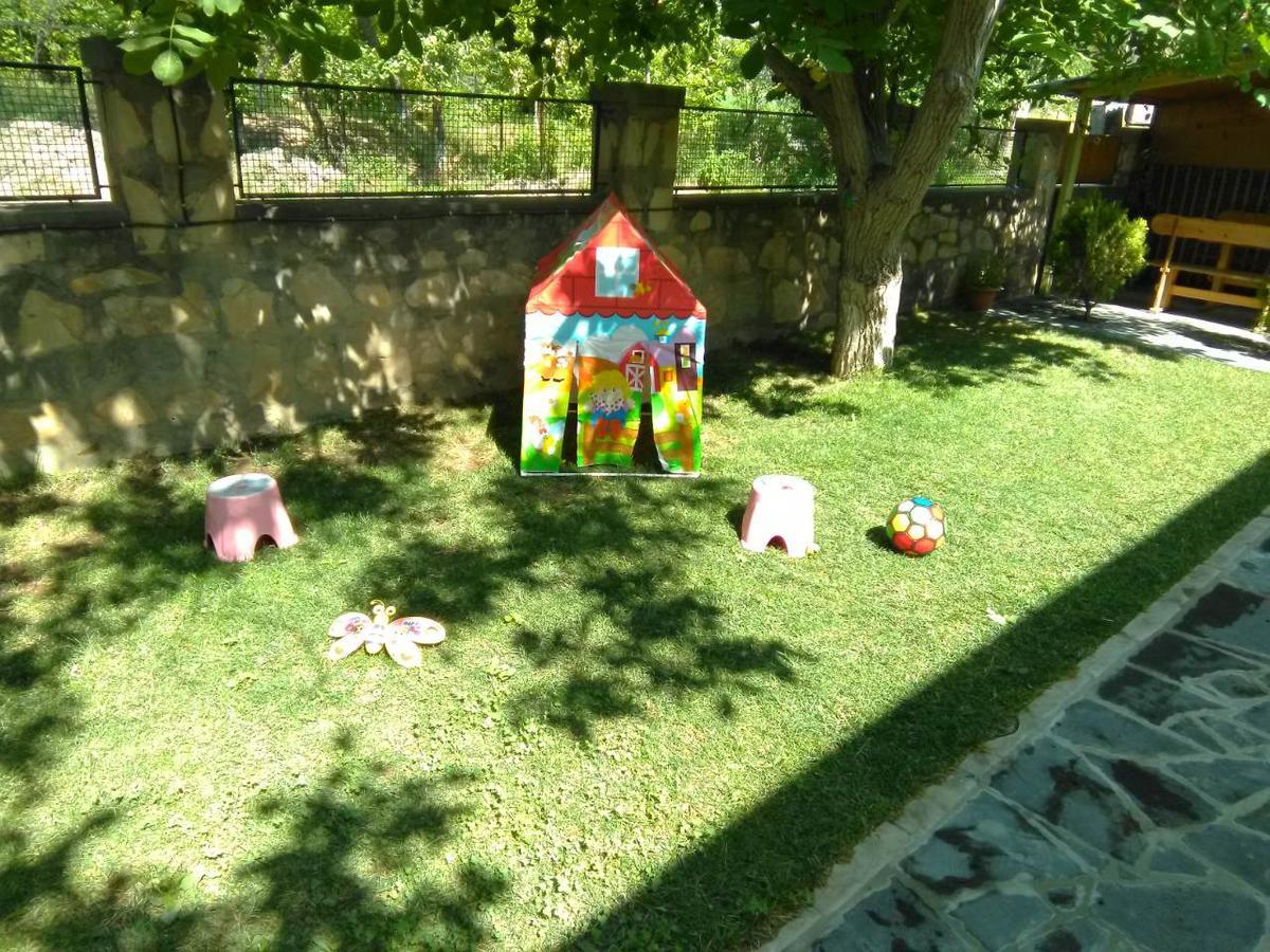 Guest House Nataly Yeghegnadzor Luaran gambar