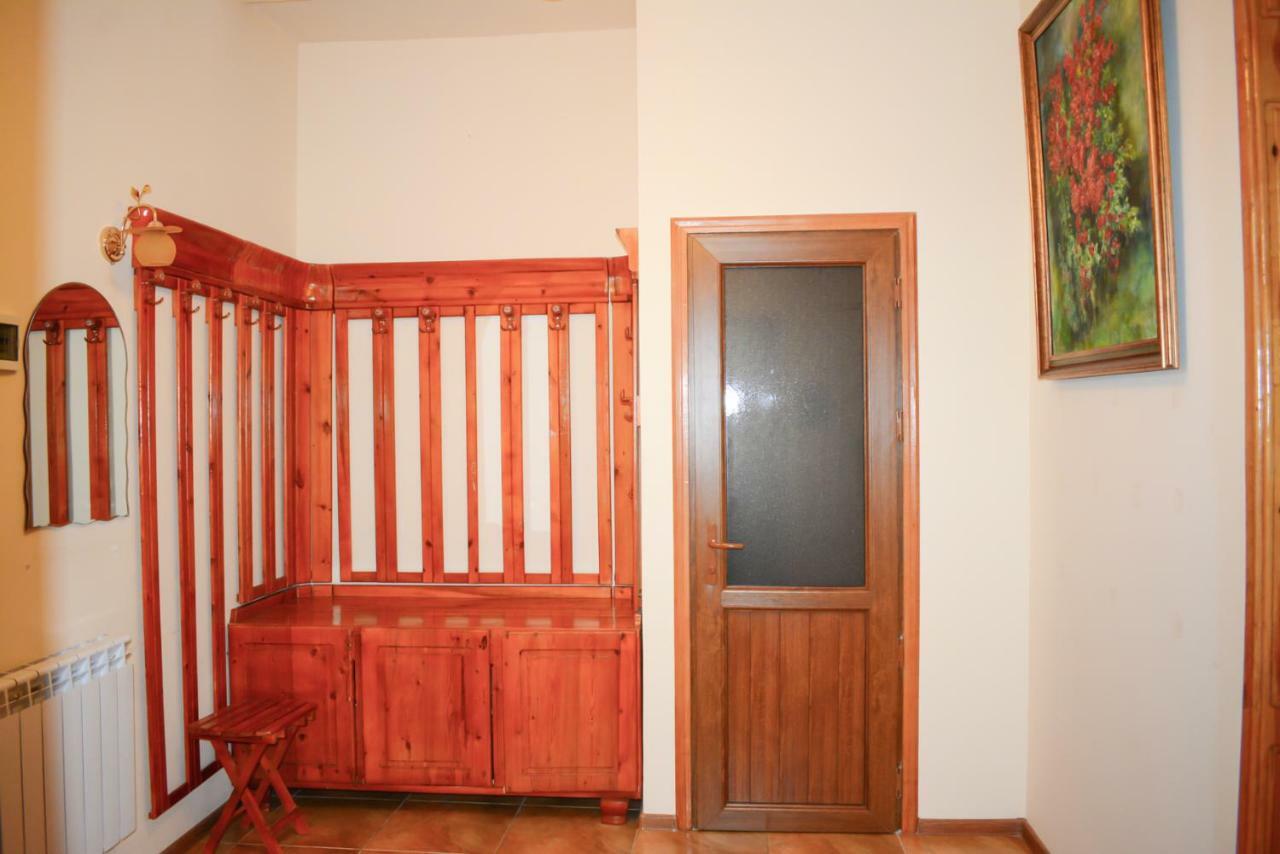 Guest House Nataly Yeghegnadzor Luaran gambar