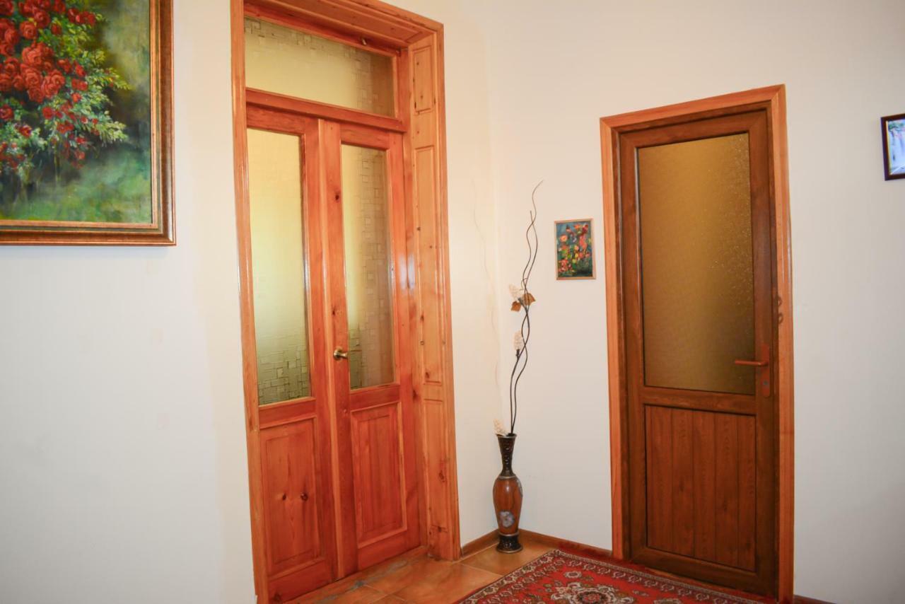 Guest House Nataly Yeghegnadzor Luaran gambar