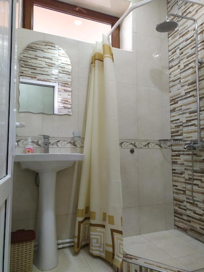 Guest House Nataly Yeghegnadzor Luaran gambar